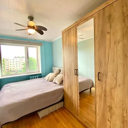 Mai 25-11, 2 Rooms, Free Parking Apartment *